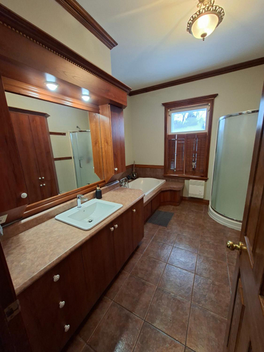 Bathroom, Cabines Boreales et Maison de chambres, Rimouski-Neigette