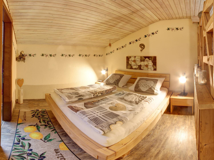 Bedroom, Gastehaus Barbara Schwaiger, Traunstein