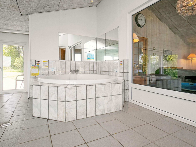 Bathroom 5, 4 Star Holiday Home in Hals, Aalborg