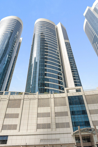 Room 4, Silkhaus Hydra Avenue Large Studio by Reem Park, Abu Dhabi City