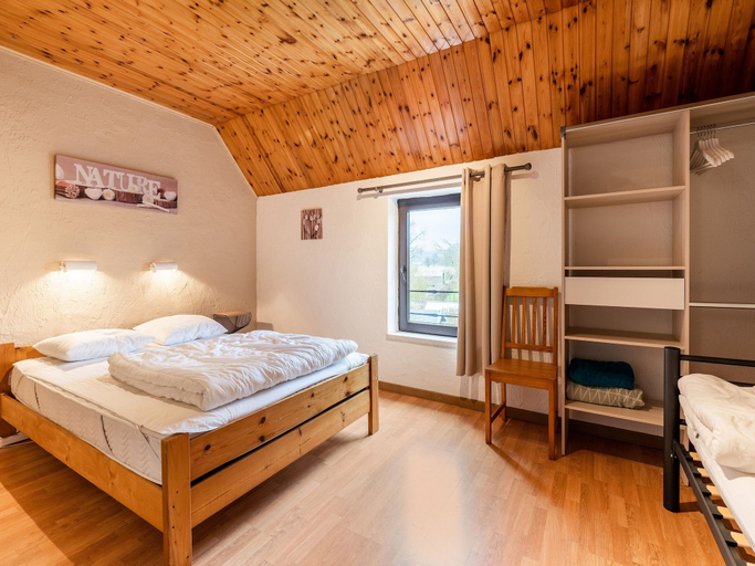 Bedroom 3, Cottage With Garden, Lessive, Namur