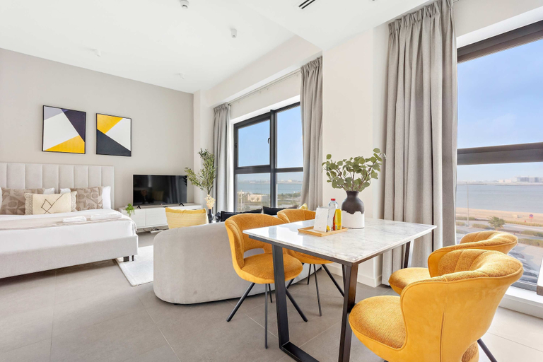 Room 3, Silkhaus Sea View Studio in Pixel Private Beach, Abu Dhabi City