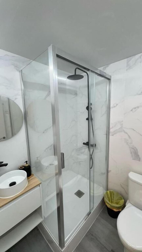 Bathroom 4, jacuzzi rooms, Madrid