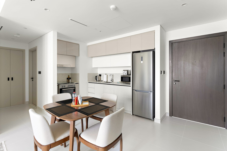 Room 3, Silkhaus 1bdr Exclusive Sea View Marina Vista, Dubai
