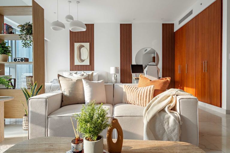 Room 4, Silkhaus Entrepreneur Work Stay Studio in Difc, Dubai