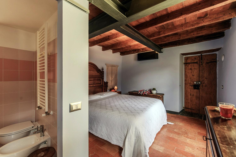Bedroom 4, Albergo Diffuso Ca' Spiga, Como