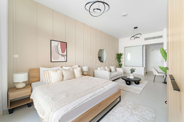 Room 5, Silkhaus Beach Accessible Studio Palm View, Dubai
