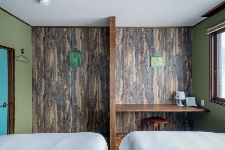 Room 2, CHALEUR, Sapporo