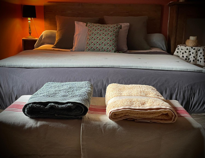 Bedroom 5, B&B Le bain d'Alice, Haute-Vienne