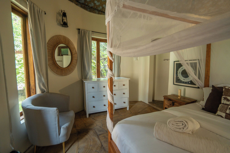 Bedroom 4, White House Hostels - Arusha, Arusha Urban