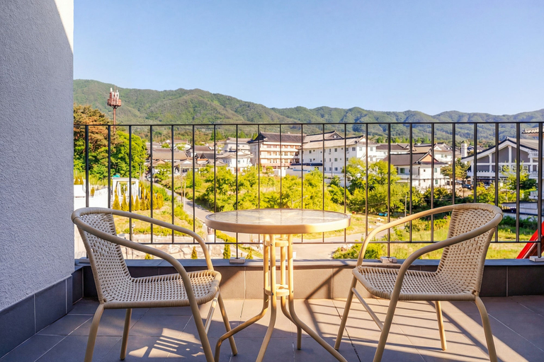 Exterior 4, Gyeongju Awesomeway Pool Villa, Gyeongju