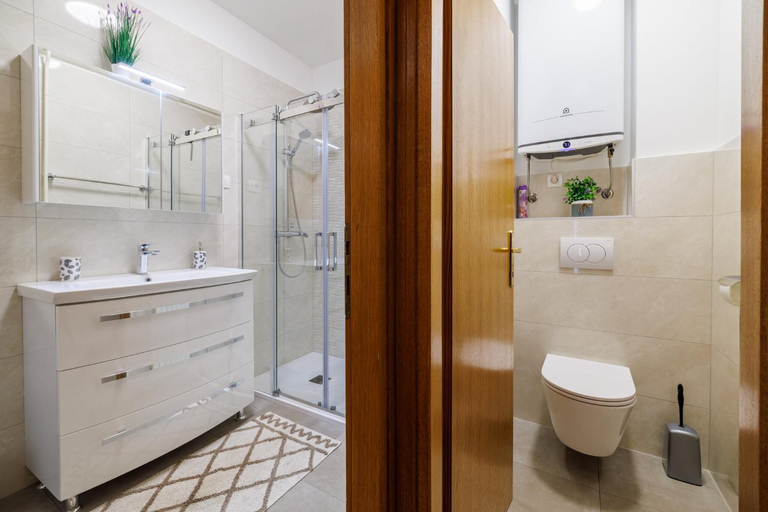 Bathroom 5, SOBE FRANO I LOVRO Ck, Crikvenica