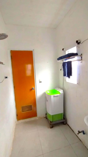 Bathroom 3, Real House, Real