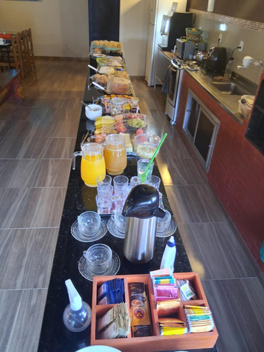 Food & Drinks
