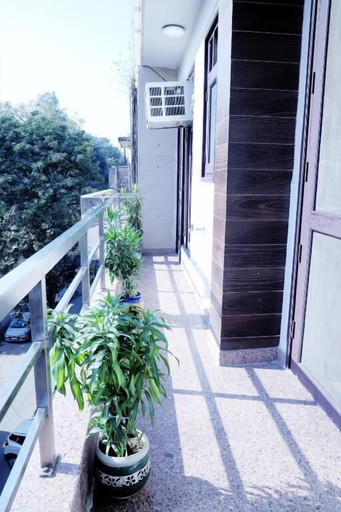 Exterior detail, Fortune Home Service Apartment J-171, Delhi