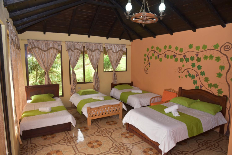 Bedroom 3, Las Orquideas Runtun Lodge, Baños