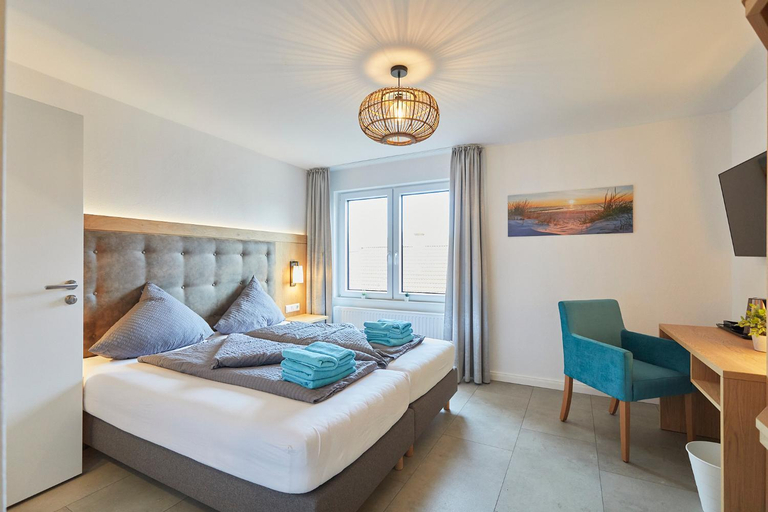 Bedroom, Haus Antina, Leer