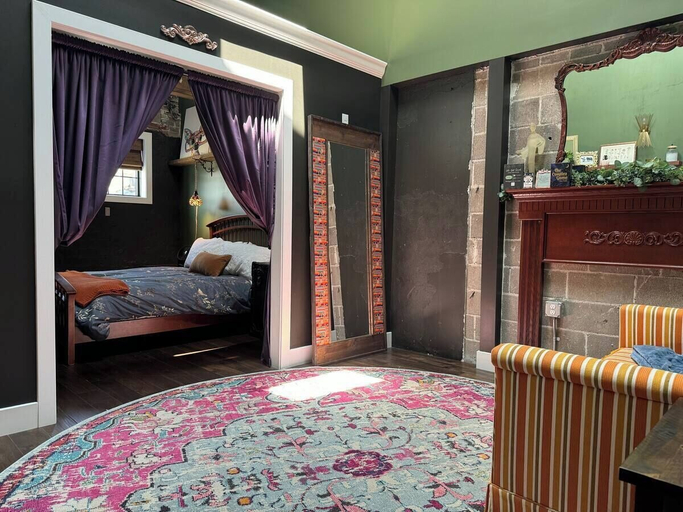 Room 4, The Atrium - A Boutique Hotel, Perry