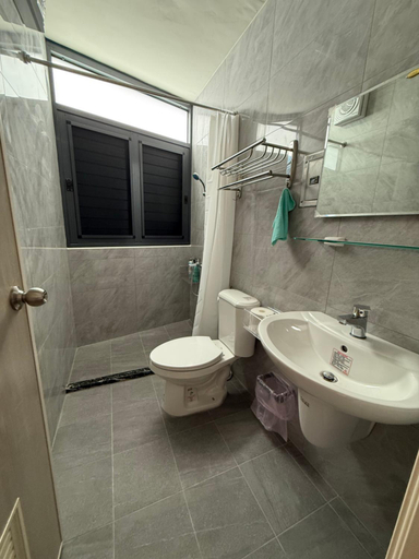 Bathroom 5, HoMei Homestay, Changhua