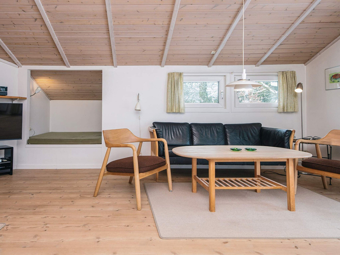 Others 5, 6 Person Holiday Home in Blavand, Varde