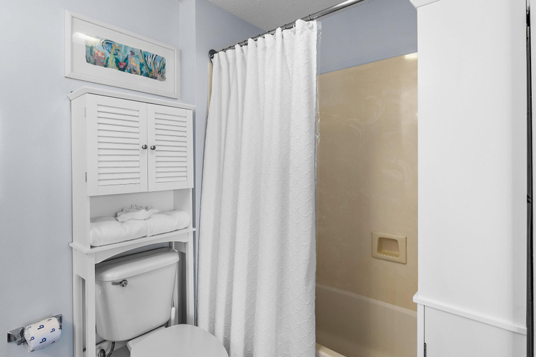 Bathroom 3, Waters Edge #501, Okaloosa