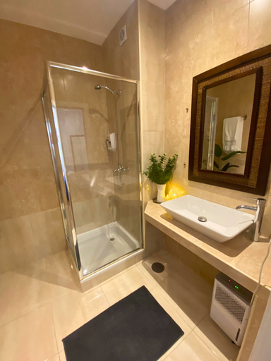 Bathroom 5, Naval Guest House & Bistrô, Vila do Conde