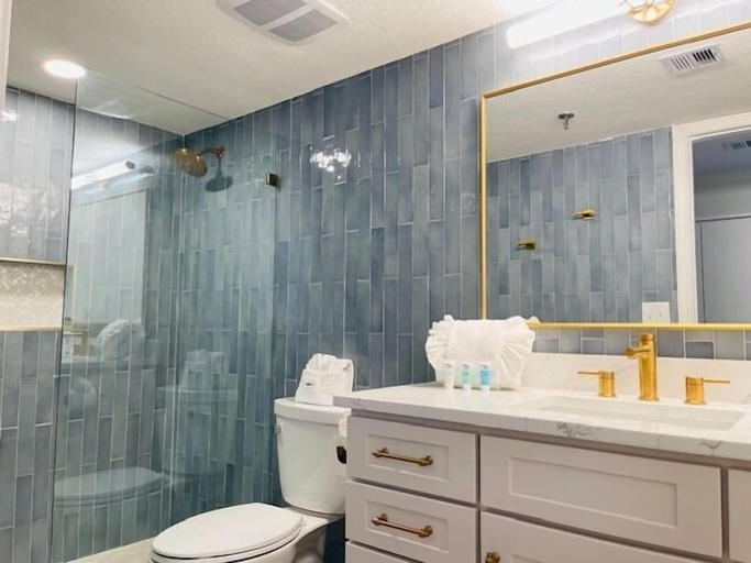 Bathroom 3, Surf Dweller 405 - Emerald Beach Hide Away, Okaloosa