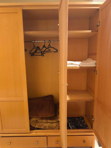 Bedroom, Hotel edhiafa, Sidi El Béchir