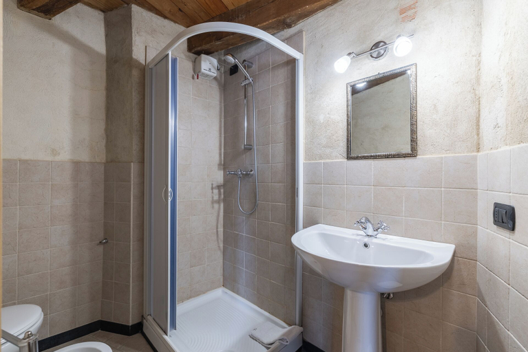 Room 4, Rifugio Ca' da Cardella, Imperia