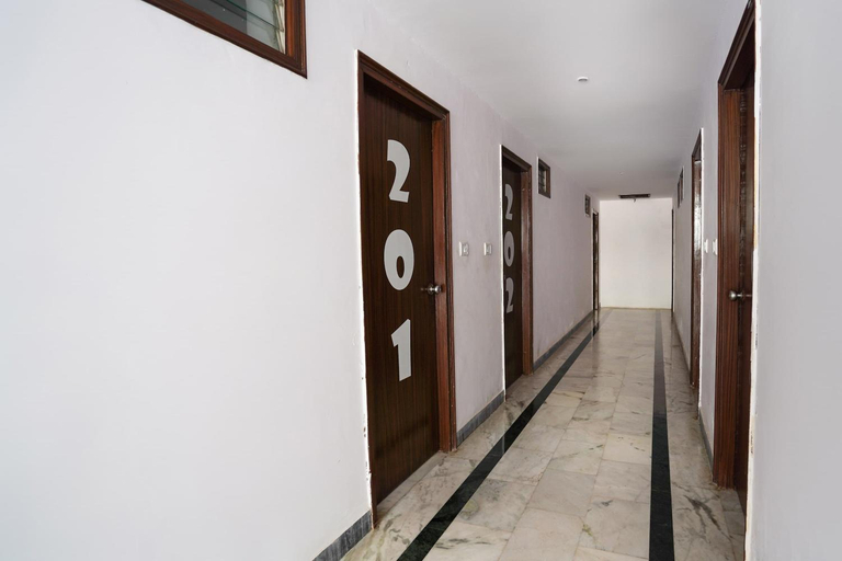Others 4, Hotel pramod palace, Chhatarpur