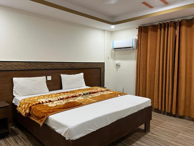 Bedroom 2, Hotel The Queen, Rawalpindi