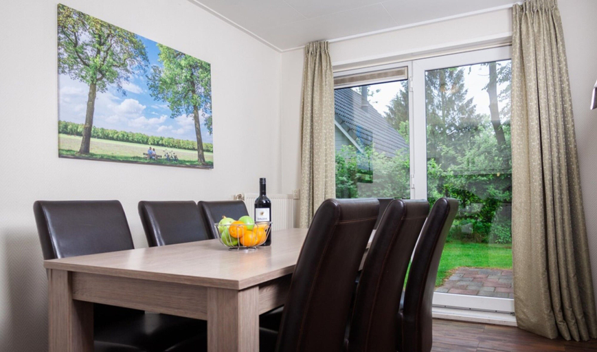 Room 2, Apartment in Utrecht Near Scenic Canals, Scherpenzeel