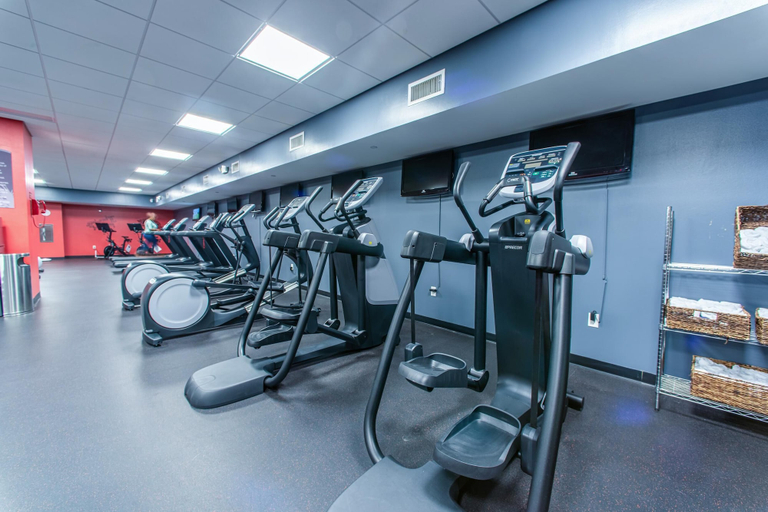 Fitness facility 3, Emerald Beach 1928, Bay