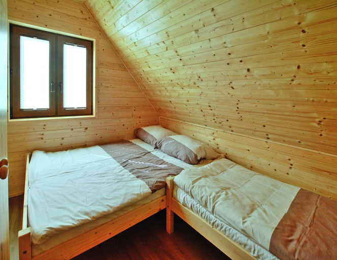 Room 2, Spacious Holiday Homes With Terraces, Sarbinowo, Koszalin