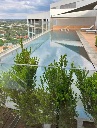 Sport & Beauty, Menlyn Maine Residence Apartment, City of Tshwane