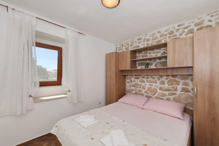 Bedroom 3, House Stratus, Sukošan