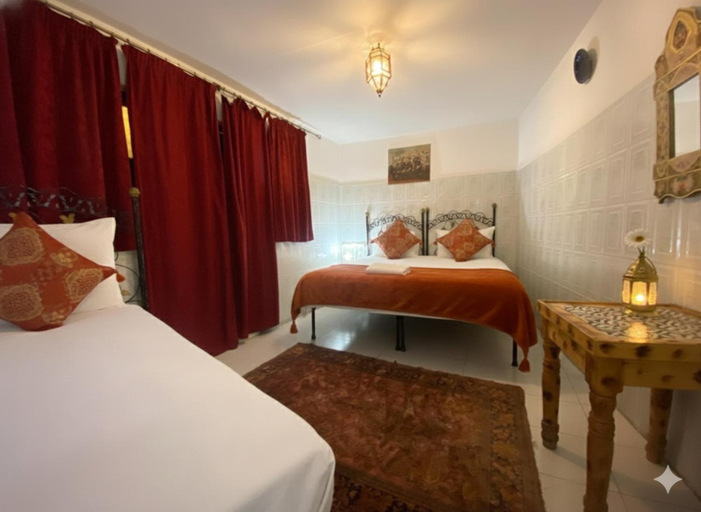 5, Fes Medina Vibes Hostel, Fès