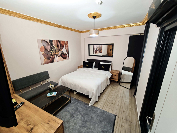Bedroom 3, Royal Hotel-Kumkapi, Fatih