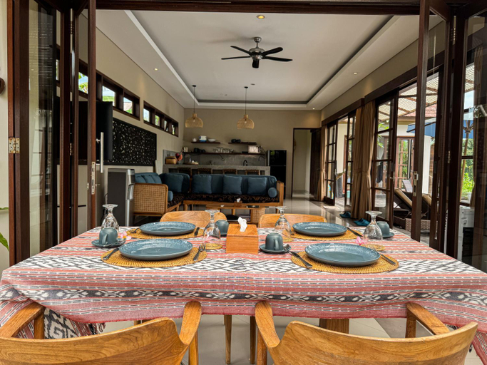Others 3, Villa Gusku, Gianyar