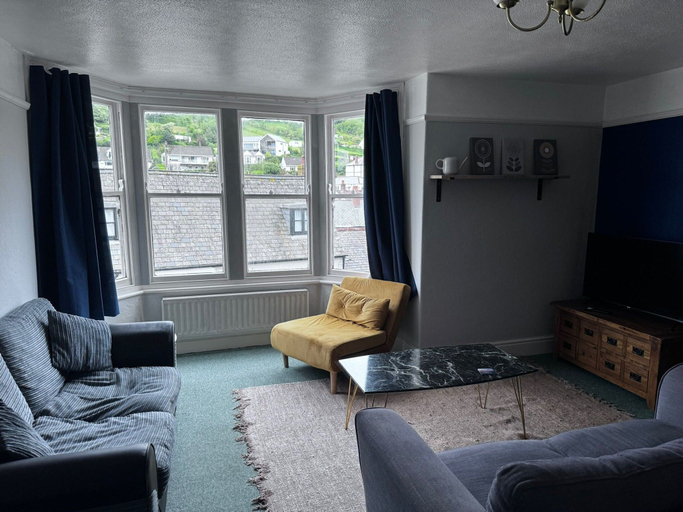 Living room 4, Apartment Two Bed Room Apartment, Devon