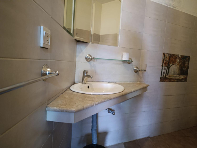 Bathroom 2, Sardar House Chalet-2, Hazara
