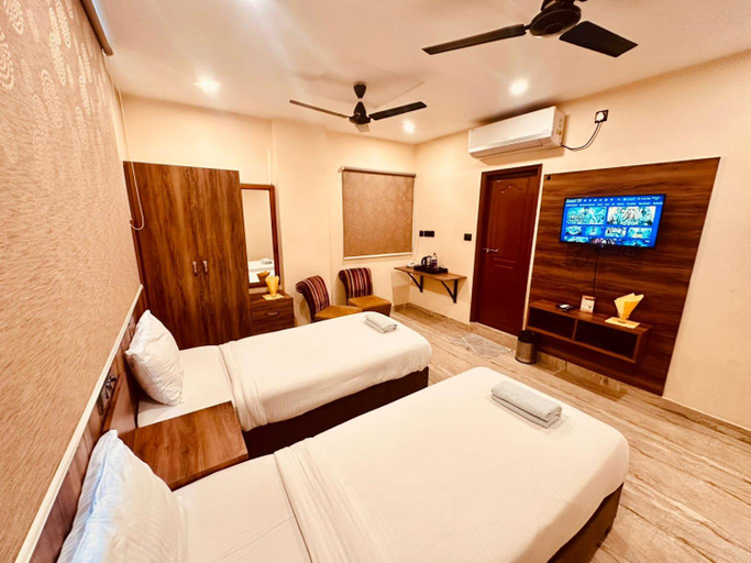 Bedroom 3, Hotel Windsor Plaza, Hyderabad