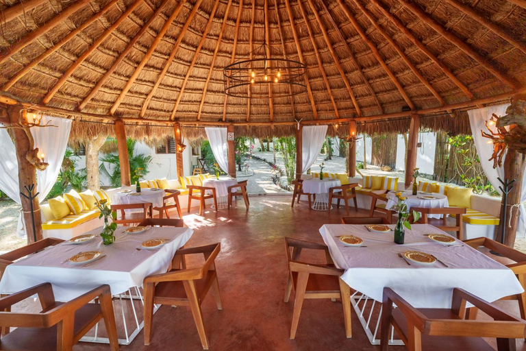 Food & Drinks 5, Mikasa Bacalar Hotel Boutique, Lagoon Front, Othón P. Blanco