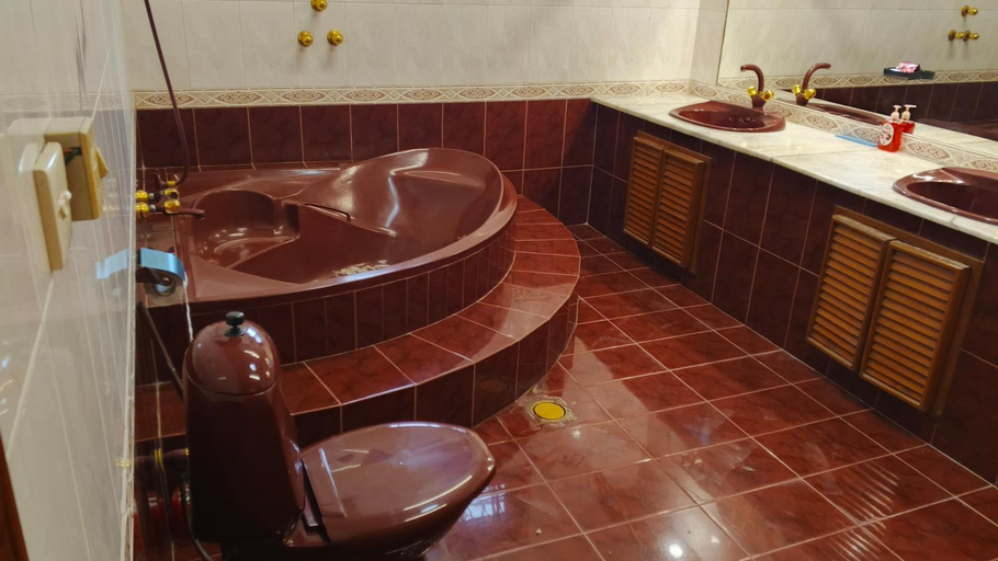 3, Family Guest House, Karachi