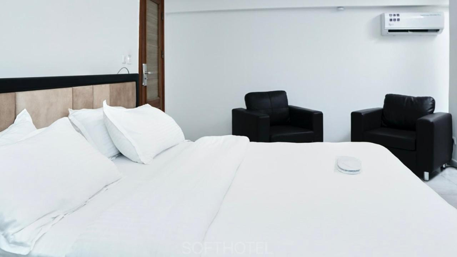 Bedroom 2, SOFT HOTEL, Wouri