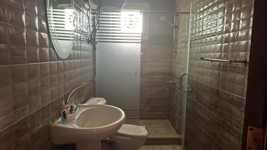 Bathroom 4, The Lotus Hotel Pyramids View, Al-Ahram