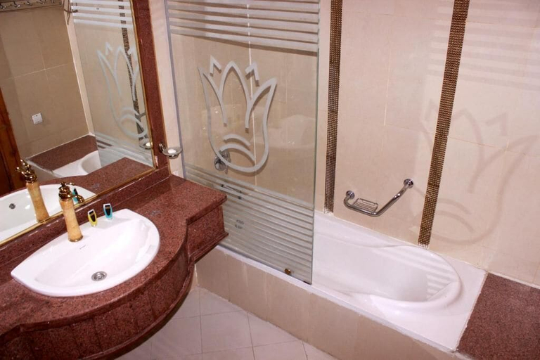 Bathroom 5, Regency Pyramids Hotel, Al-Ahram