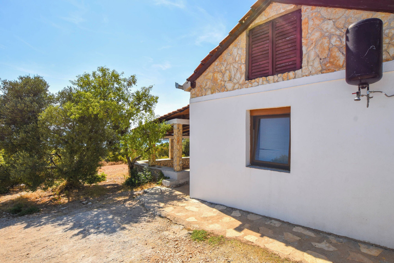Exterior detail, House Mateo, Pašman
