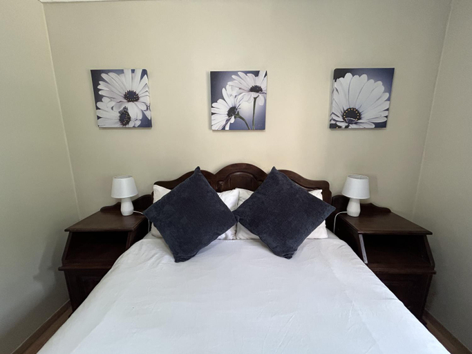 Bedroom 2, Khaled Estate Cottages, eThekwini
