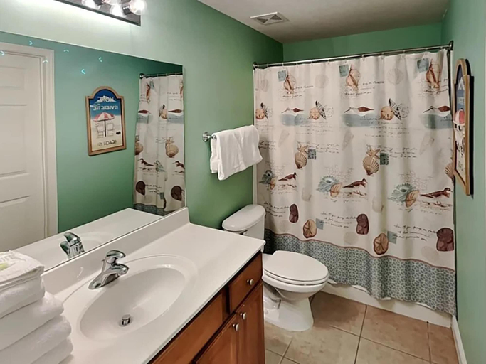 Bathroom 5, Ariel Dunes I 1107, Walton